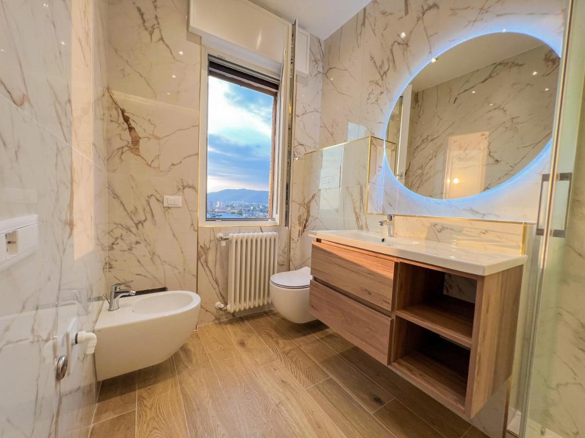 Appartement Attici Alba E Tramonto Ospedale E Vista à Brescia Extérieur photo