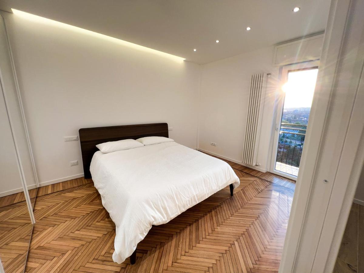 Appartement Attici Alba E Tramonto Ospedale E Vista à Brescia Extérieur photo